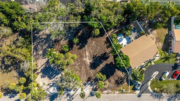 0.43 Acres of Residential Land for Sale in Longboat Key, Florida