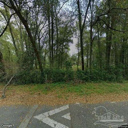 0.94 Acres of Land for Sale in Pensacola, Florida