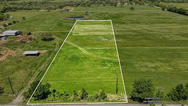 2 Acres of Residential Land for Sale in Mineral Wells, Texas