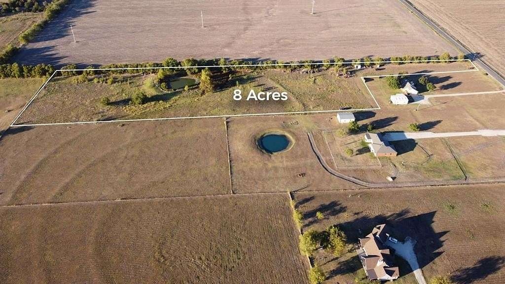8 Acres of Mixed-Use Land for Sale in Royse City, Texas