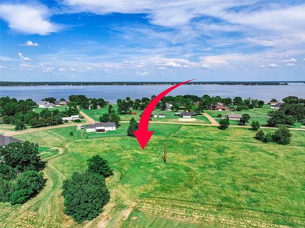 0.39 Acres of Residential Land for Sale in Trinidad, Texas