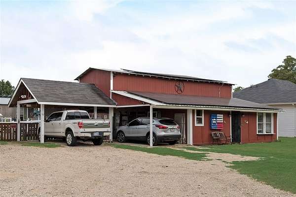 2.19 Acres of Residential Land with Home for Sale in Terrell, Texas