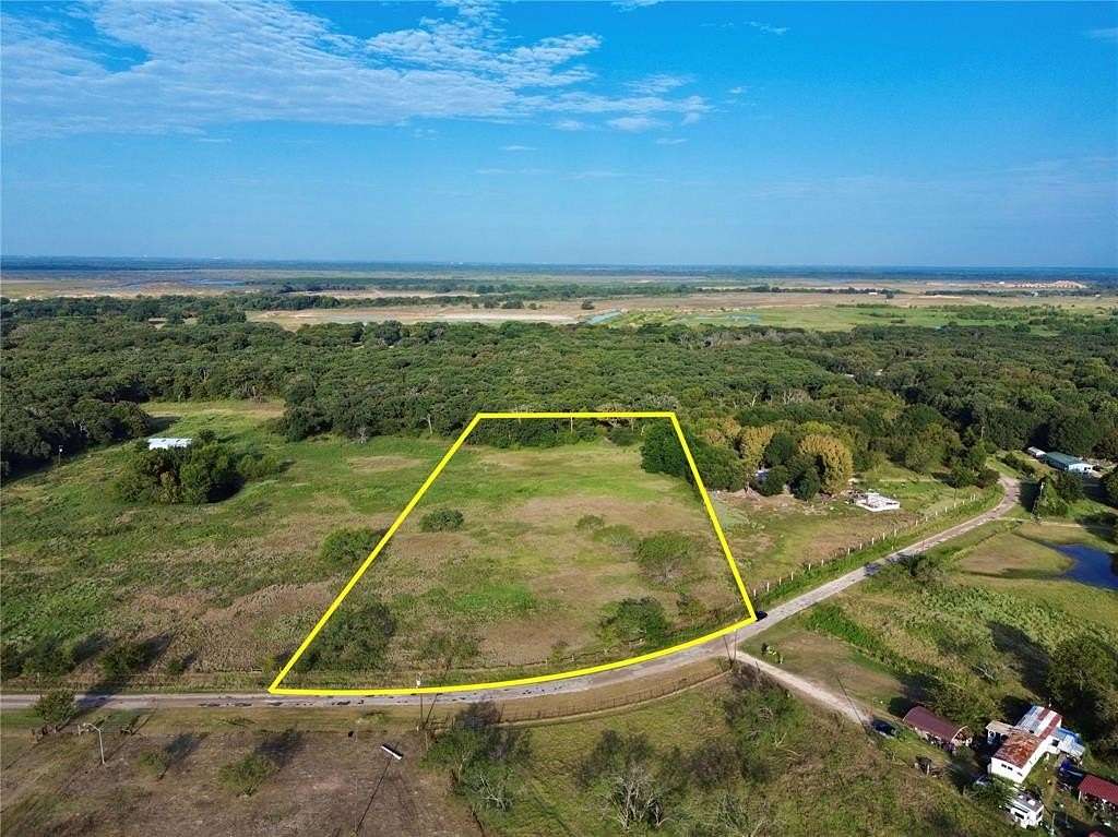 4.82 Acres of Land for Sale in Kemp, Texas