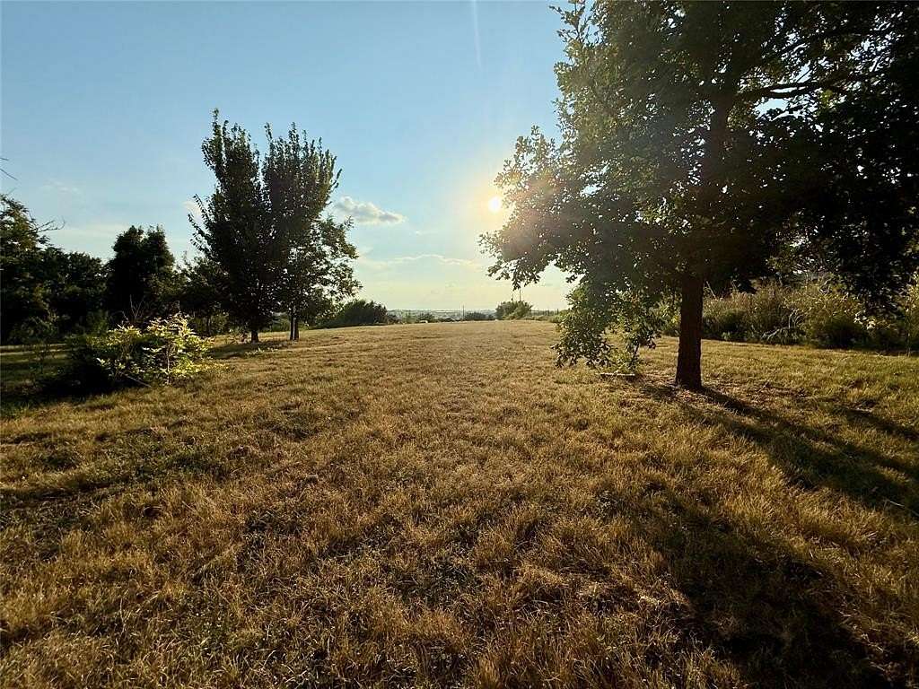 1.6 Acres of Residential Land with Home for Sale in Joshua, Texas