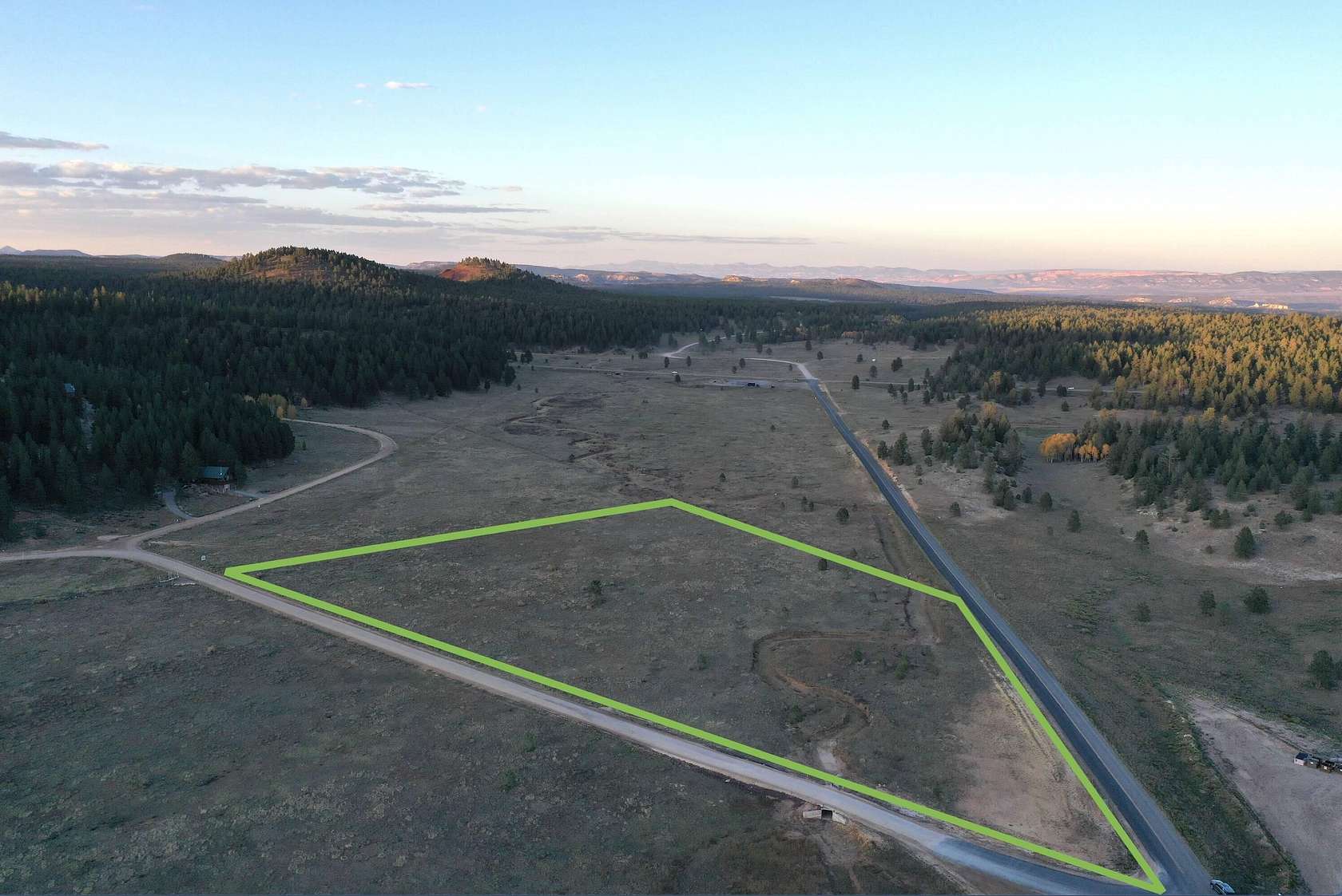 10 Acres of Land for Sale in Duck Creek Village, Utah