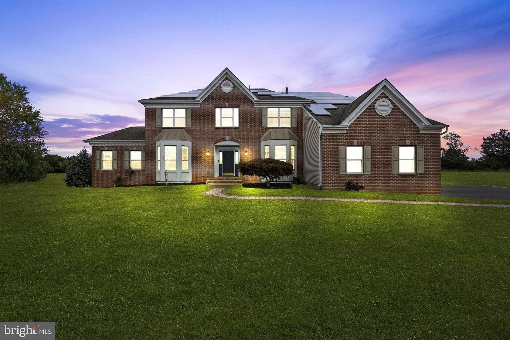 3.37 Acres of Residential Land with Home for Sale in Franklin Park, New Jersey