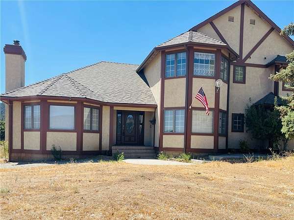 10.3 Acres of Land with Home for Sale in Frazier Park, California