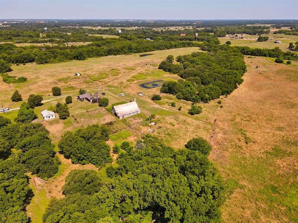 10 Acres of Residential Land for Sale in Shawnee, Oklahoma