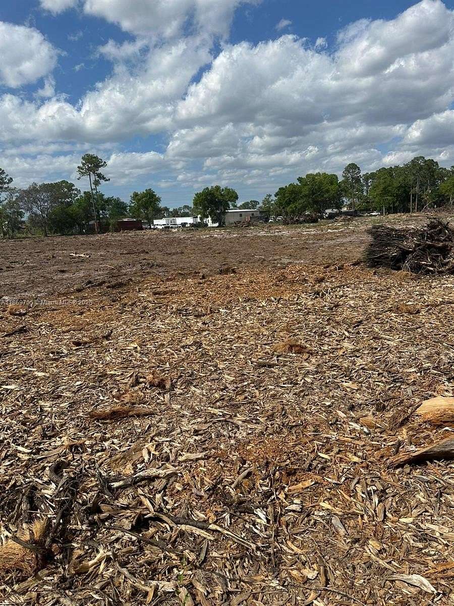 8.24 Acres of Commercial Land for Sale in LaBelle, Florida