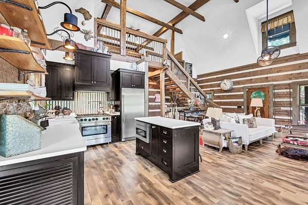 4.82 Acres of Residential Land with Home for Sale in Waverly, Tennessee