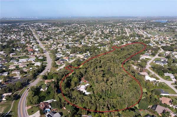 14.6 Acres of Land for Sale in Fort Myers, Florida