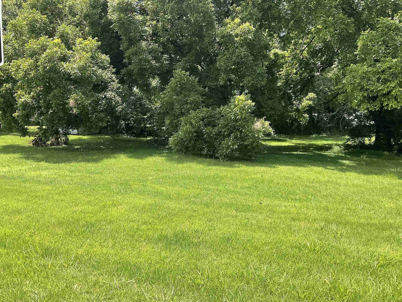 0.16 Acres of Commercial Land for Sale in Collierville, Tennessee