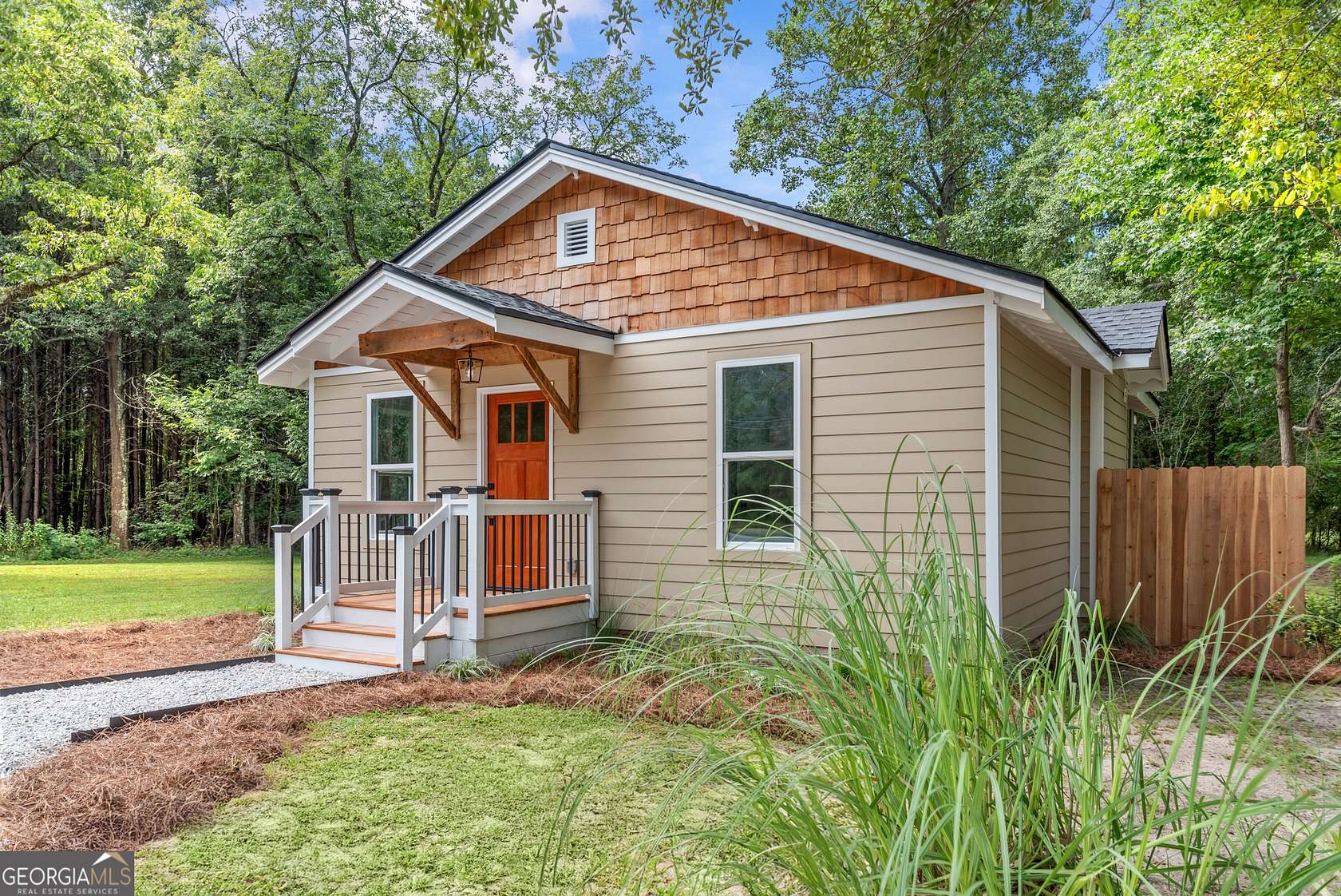 2.29 Acres of Residential Land with Home for Sale in Greensboro, Georgia