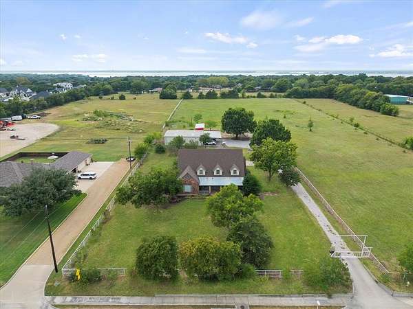 5.44 Acres of Residential Land with Home for Sale in Heath, Texas