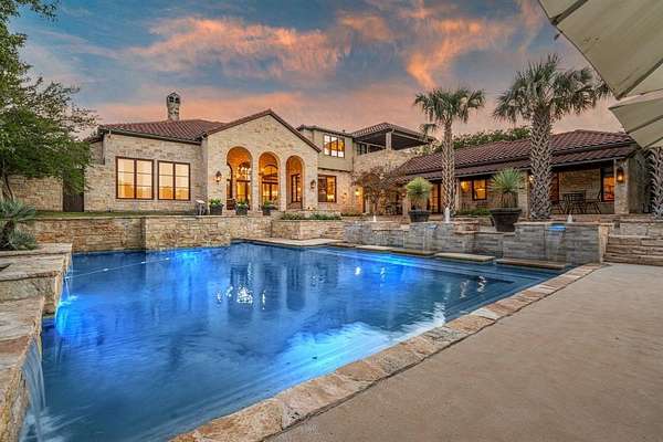 5 Acres of Land with Home for Sale in Aledo, Texas