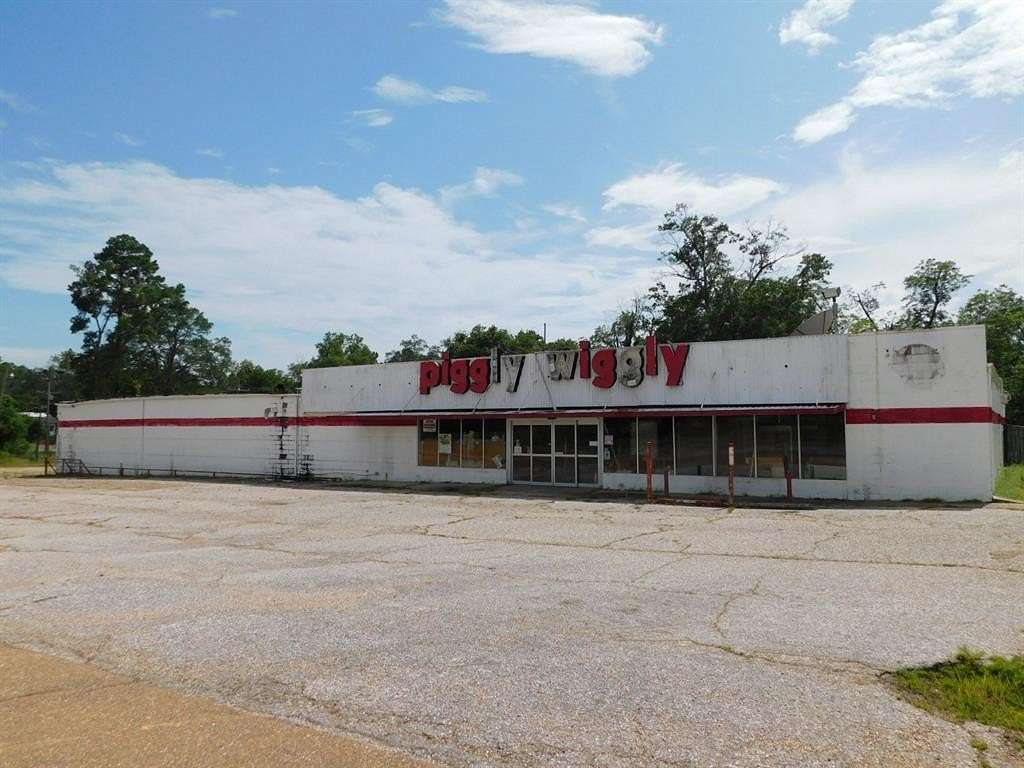 1.58 Acres of Commercial Land for Sale in Haynesville, Louisiana