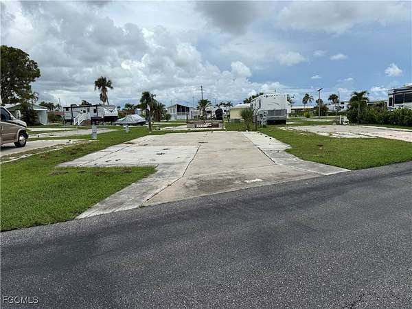 0.04 Acres of Residential Land for Sale in Fort Myers, Florida