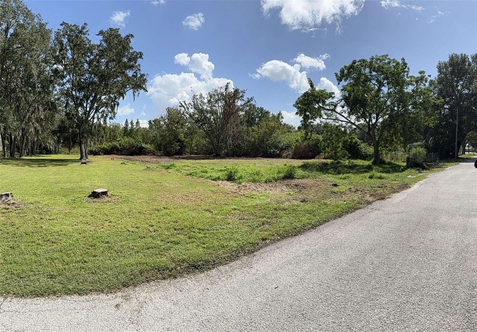 0.6 Acres of Residential Land for Sale in Lake Alfred, Florida