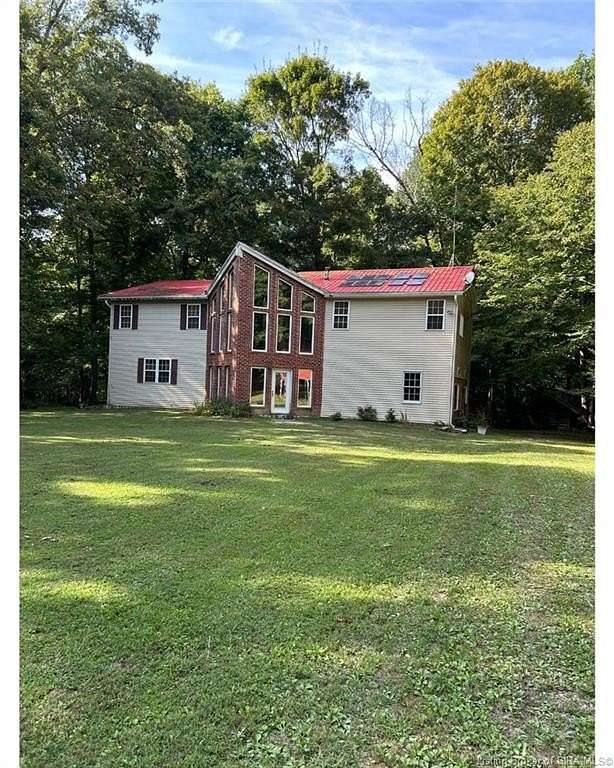 14.7 Acres of Recreational Land with Home for Sale in Scottsburg, Indiana