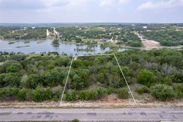 1 Acre of Residential Land for Sale in Bluff Dale, Texas