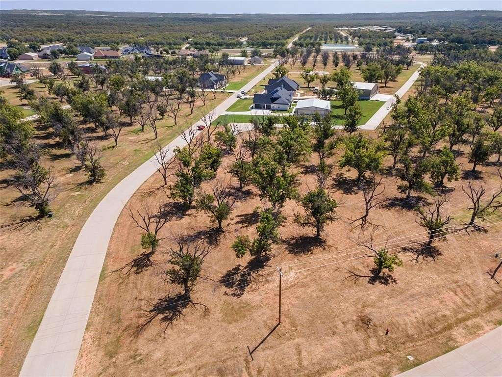 1.25 Acres of Residential Land for Sale in Granbury, Texas