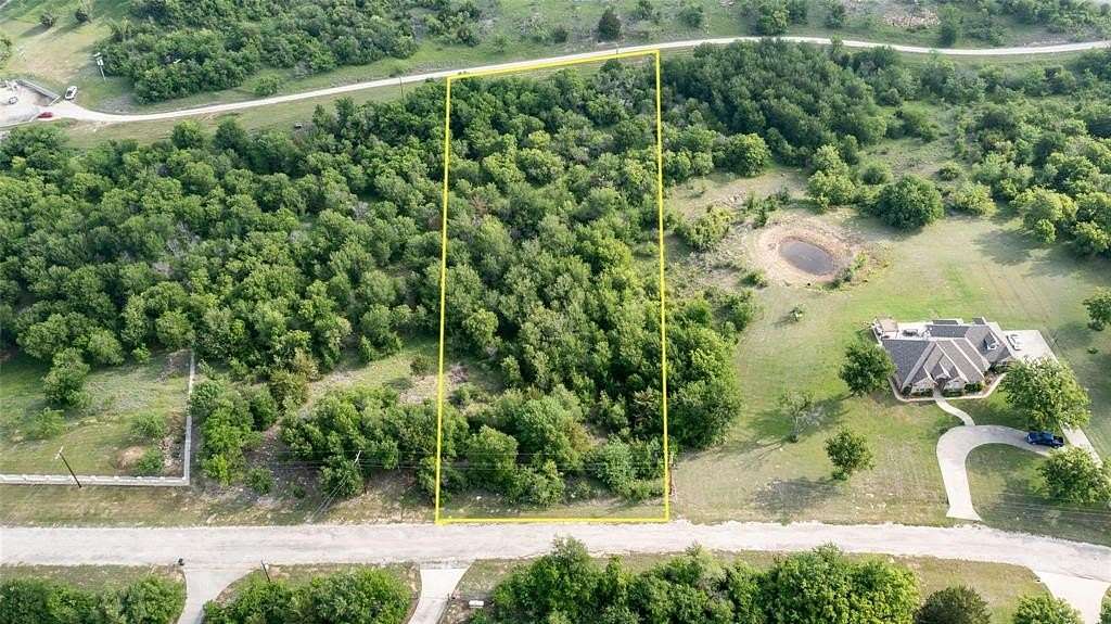 1.5 Acres of Residential Land for Sale in Bridgeport, Texas