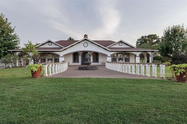 17 Acres of Land with Home for Sale in Alba, Texas