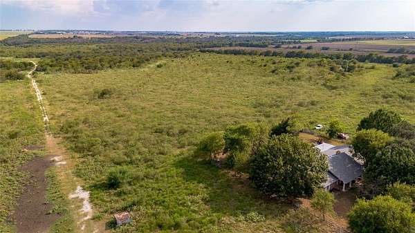 146 Acres of Land with Home for Sale in Abbott, Texas