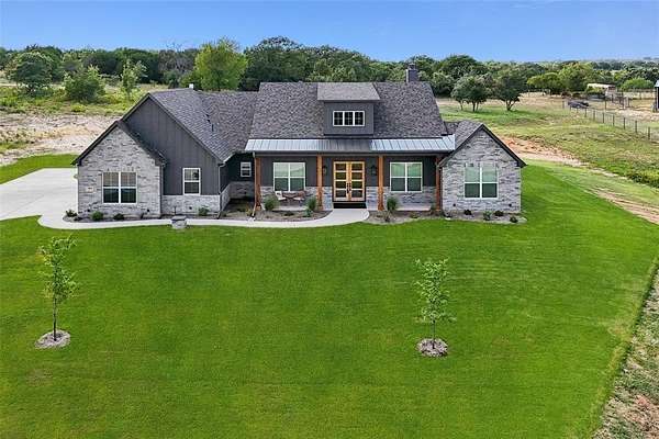 2 Acres of Residential Land with Home for Sale in Weatherford, Texas