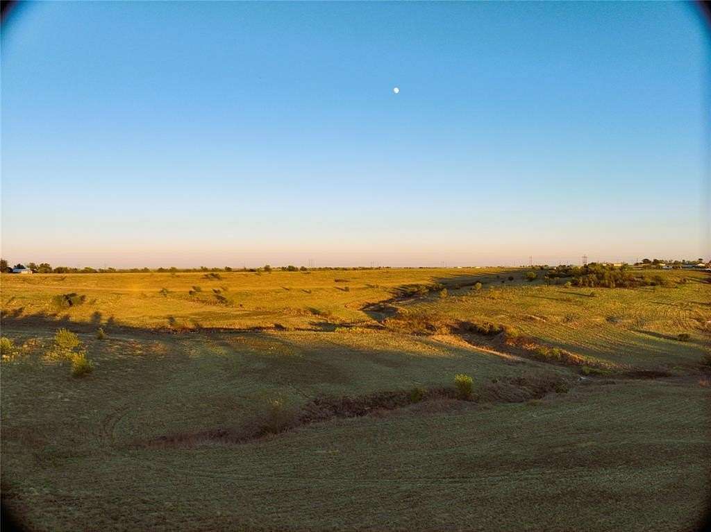 10 Acres of Land for Sale in Weatherford, Texas