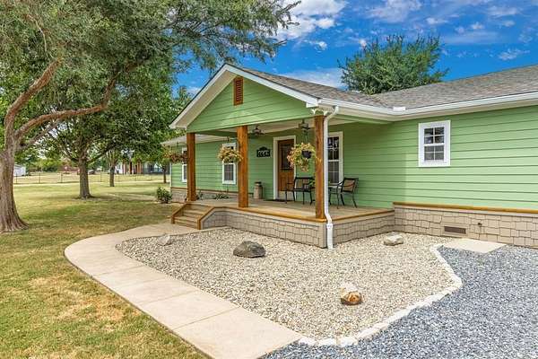 6 Acres of Land with Home for Sale in Caddo Mills, Texas