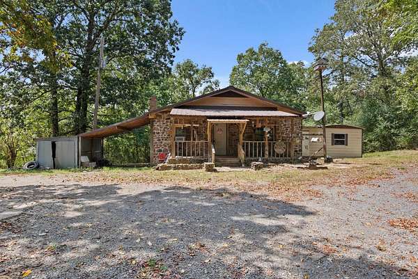 8.5 Acres of Land with Home for Sale in Clinton, Arkansas