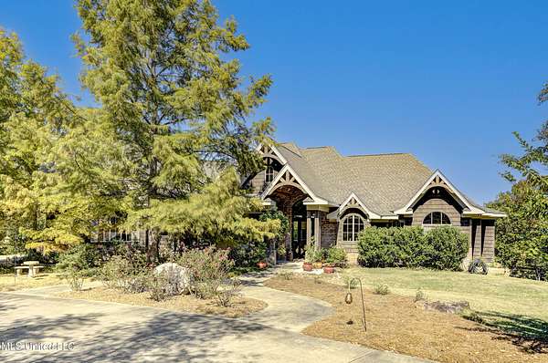 5.68 Acres of Residential Land with Home for Sale in Flora, Mississippi