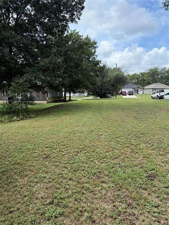 0.25 Acres of Residential Land for Sale in Sherman, Texas