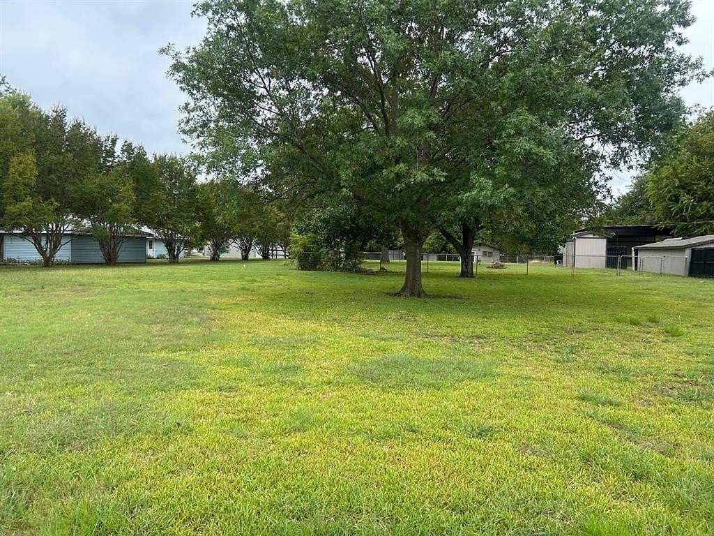 0.26 Acres of Residential Land for Sale in East Tawakoni, Texas