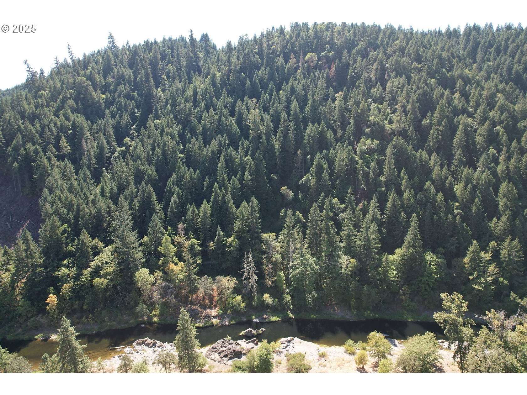 34 Acres of Recreational & Residential Land for Sale in Days Creek, Oregon