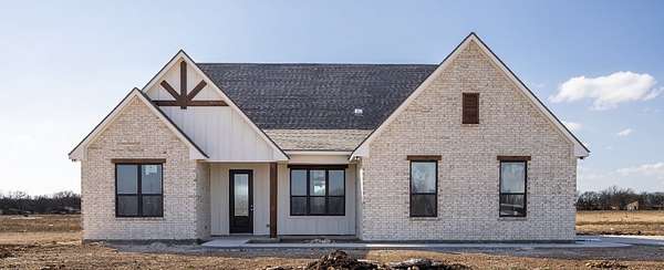 0.7 Acres of Residential Land for Sale in Rio Vista, Texas