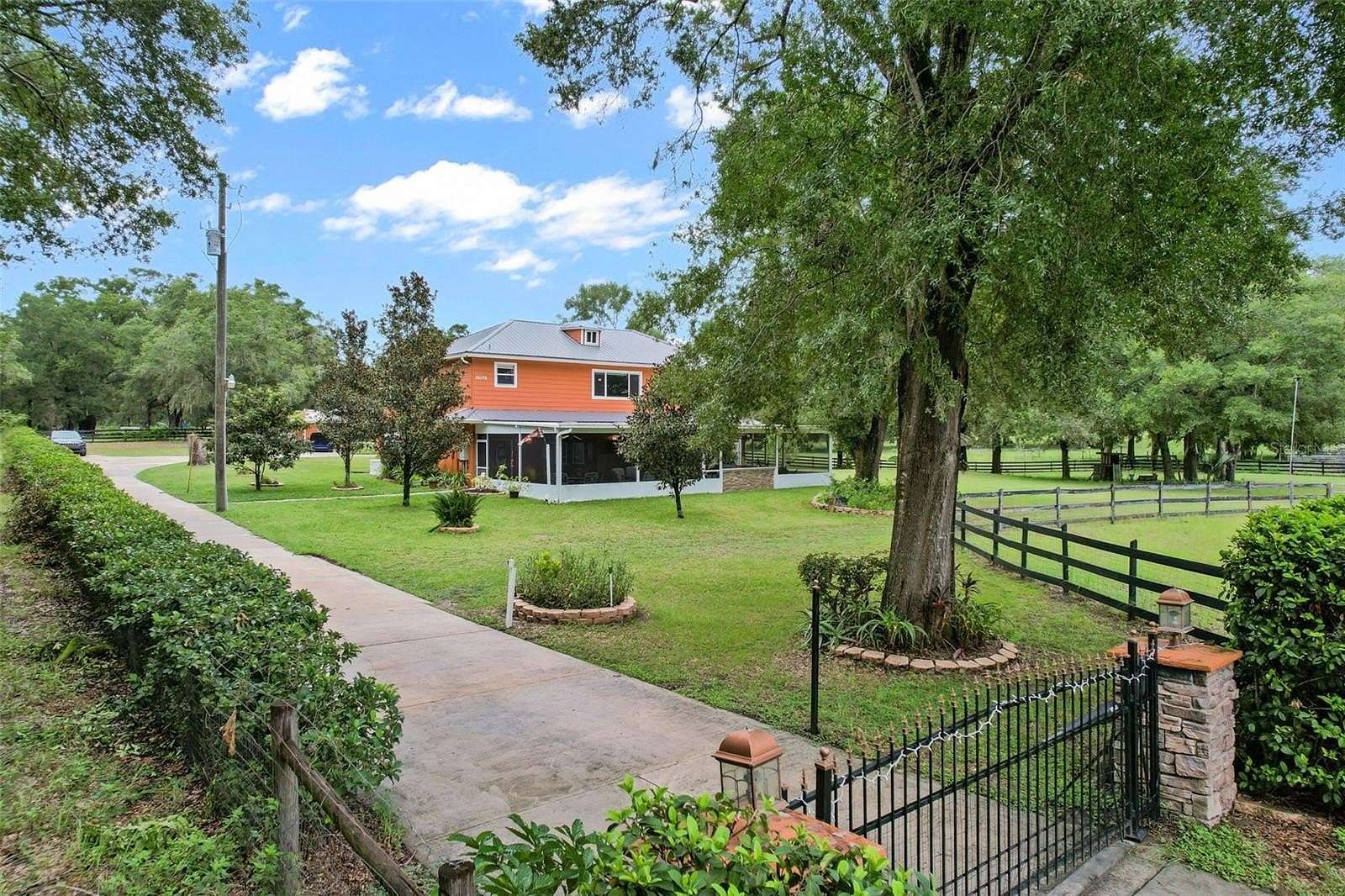 20 Acres of Agricultural Land with Home for Sale in Eustis, Florida