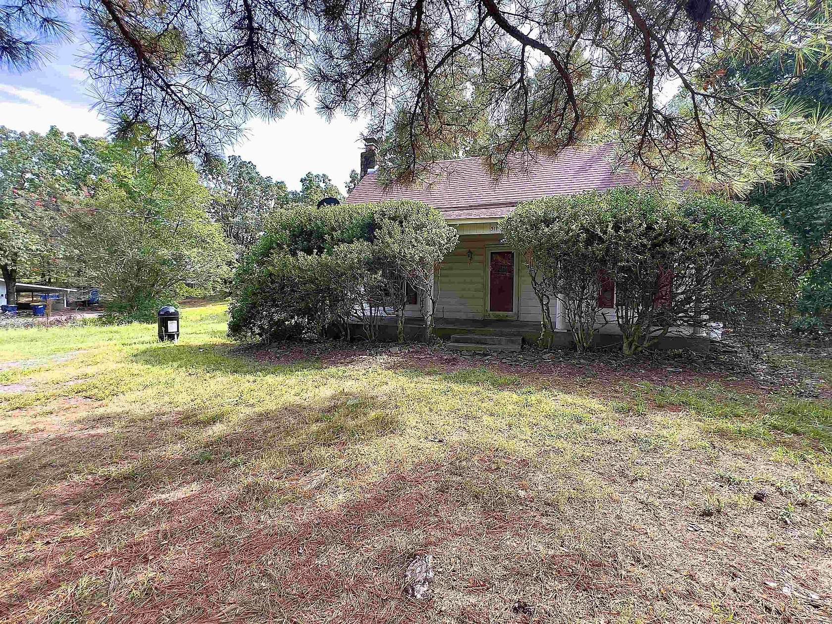 1.85 Acres of Residential Land with Home for Sale in Cabot, Arkansas