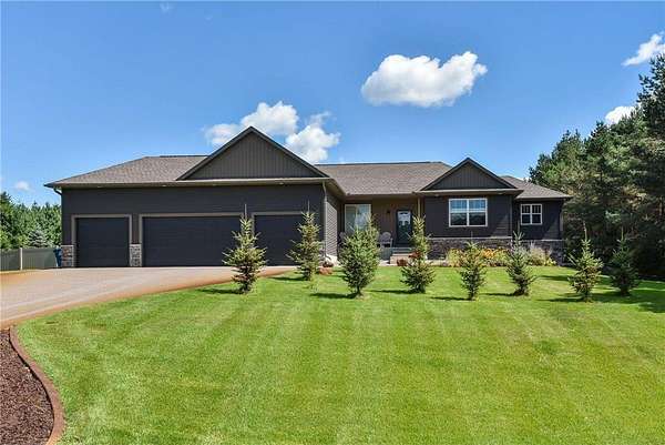 2.5 Acres of Residential Land with Home for Sale in Orrock Township, Minnesota