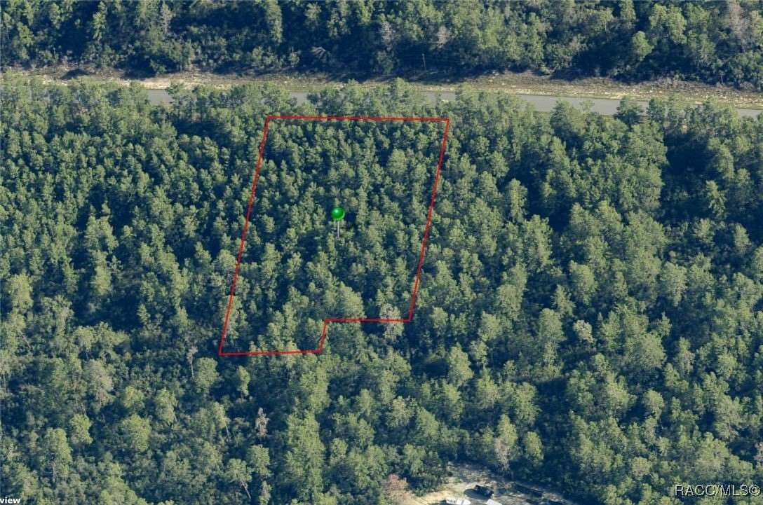 1.1 Acres of Residential Land for Sale in Citrus Springs, Florida