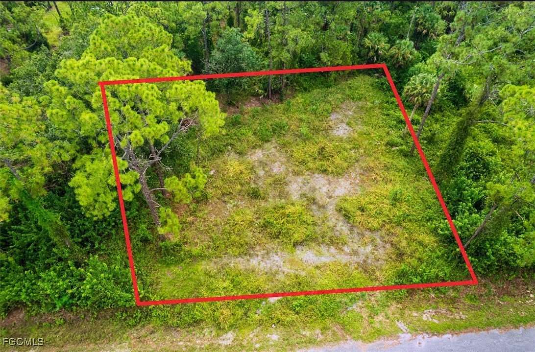 0.5 Acres of Residential Land for Sale in Lehigh Acres, Florida