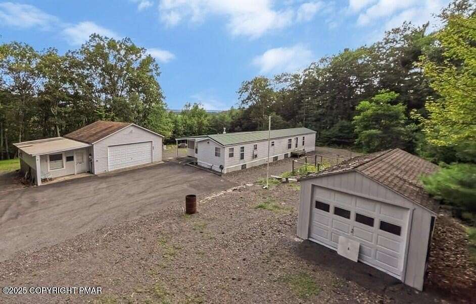 4.2 Acres of Residential Land with Home for Sale in Saylorsburg, Pennsylvania