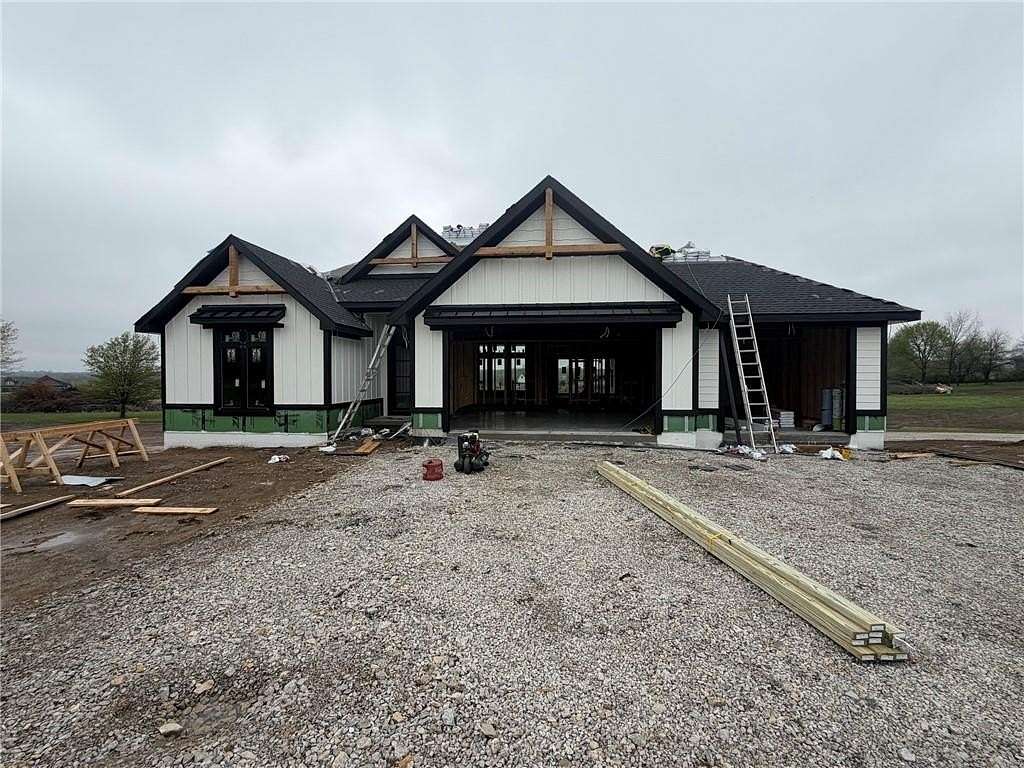 10 Acres of Land with Home for Sale in Drexel, Missouri