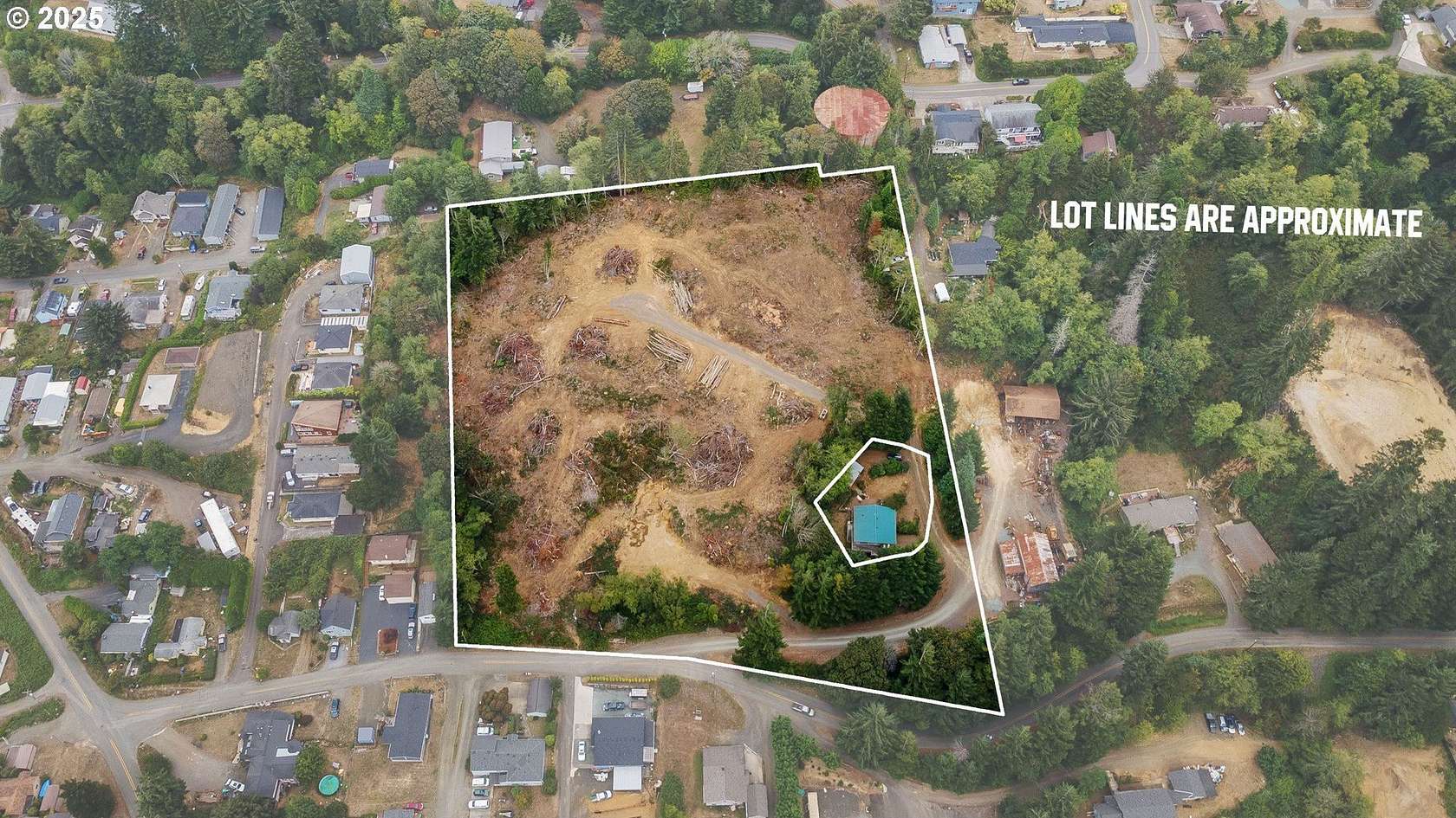 5.59 Acres of Residential Land for Sale in Bunker Hill, Oregon