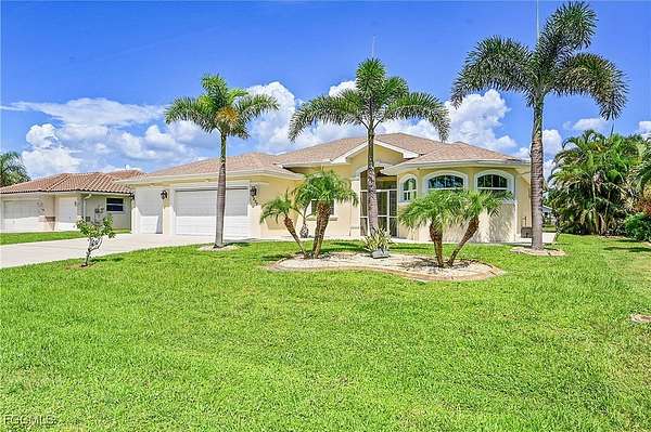 0.22 Acres of Residential Land with Home for Sale in Rotonda West, Florida