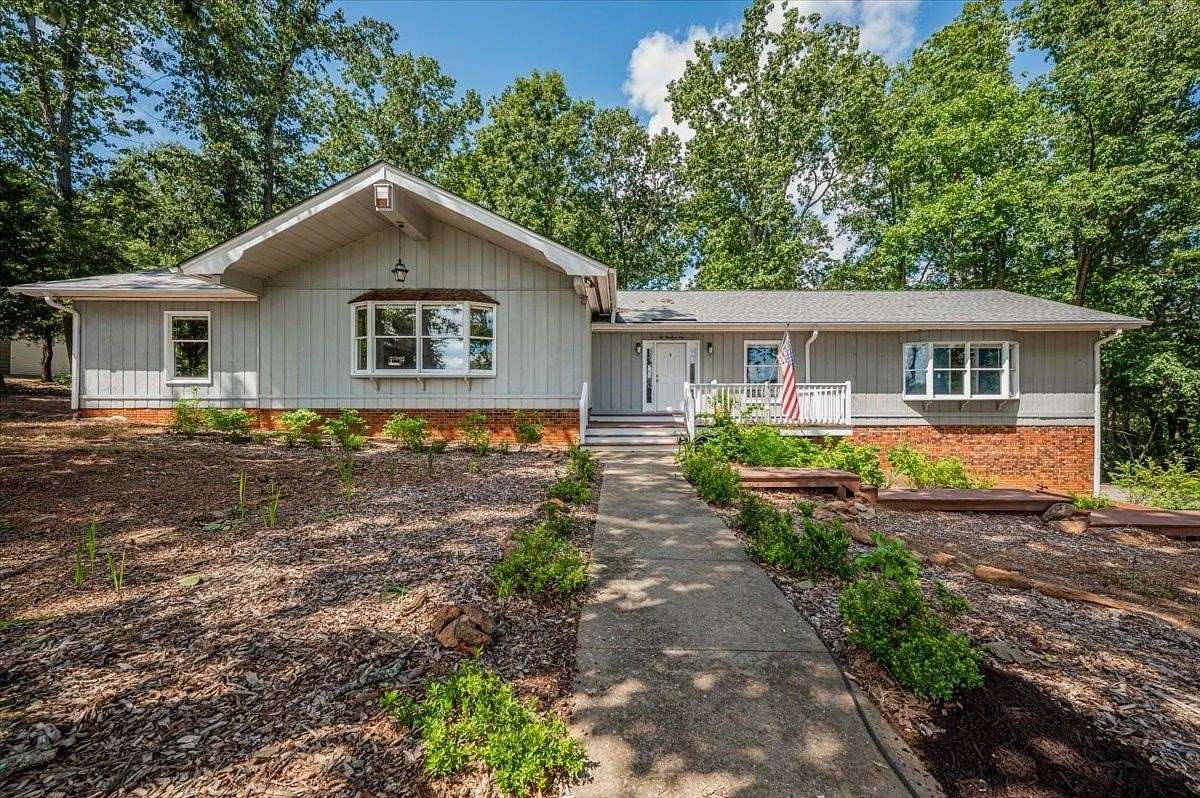 3 Acres of Residential Land with Home for Sale in Spartanburg, South Carolina