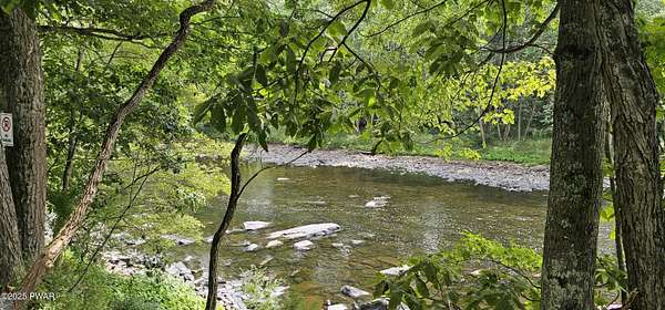 4 Acres of Land for Sale in Lackawaxen, Pennsylvania