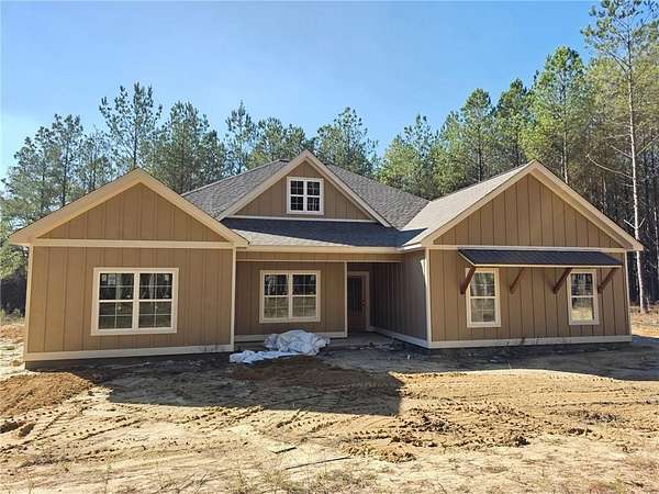 2 Acres of Residential Land with Home for Sale in Salem, Alabama