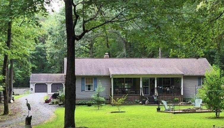 2.16 Acres of Residential Land with Home for Sale in Heathsville, Virginia